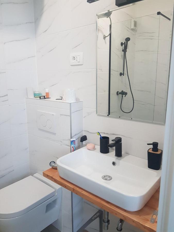Apartma Soncek Izola Eksteriør bilde